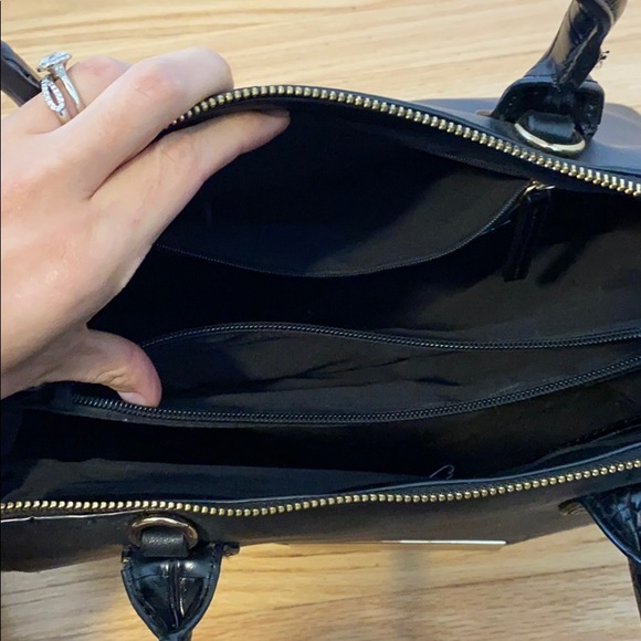 Handbag - Picture 3 of 8